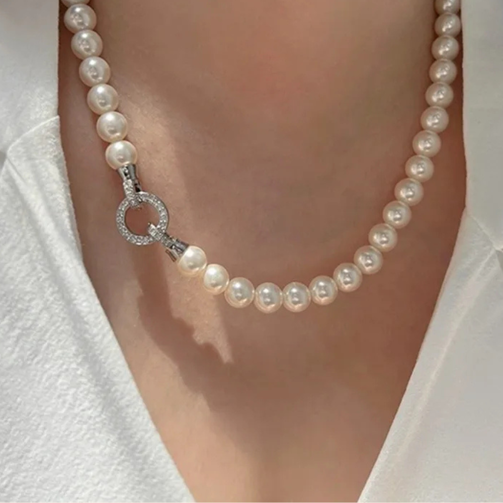 Inspiration Rhodium Pendant (This inspirational link chain is adorned with a studded pendant, adding a touch of edgy elegance to any outfit)