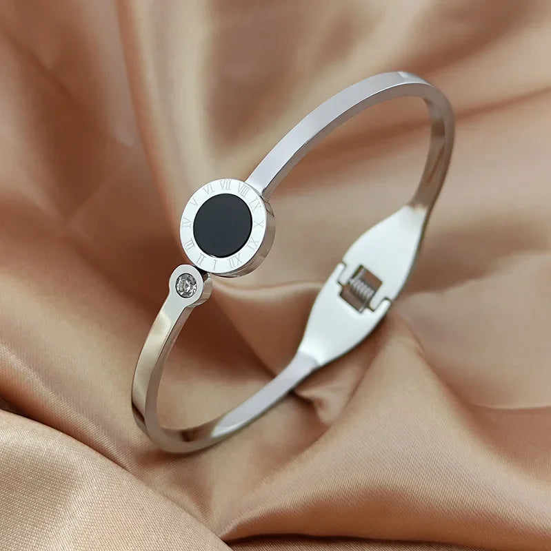 Open Black Shell Titanium Steel Roman Digital Bracelet Women's Versatile Colorless Jewelry Bracelet Luxury Bangles for Women