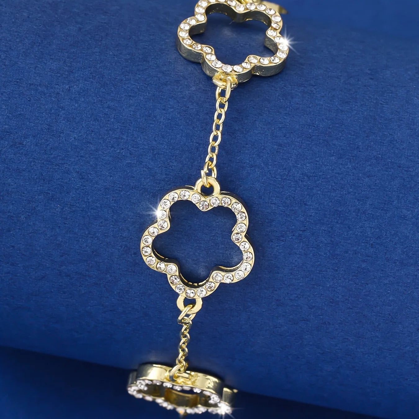 Hollow Cubic Zirconia Gold Plated Flower Bracelet Fashion Trends Modern Elegant Designer Daily Wear Clover Bracelets for Women