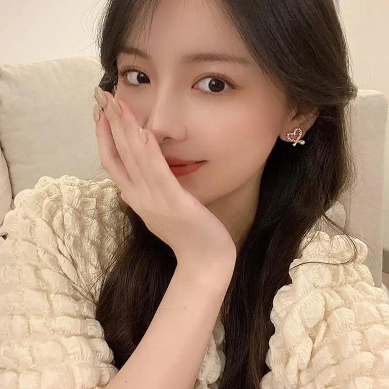 Cute Crystal Pearl Heart Shaped Stud Earrings For Women 2024 Korean Fashion Personality All-match Jewelry Wedding Accessories