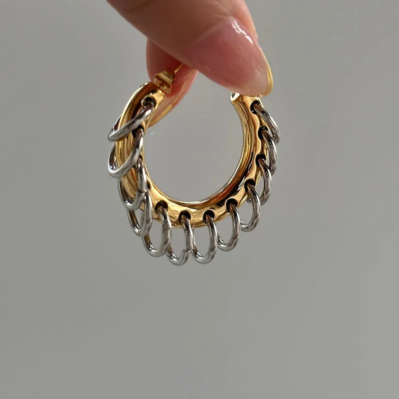 C Shape Metal Earrings European And American Style Personalized Fashion Stud Earrings Ladies Girls Travel Wedding Accessories